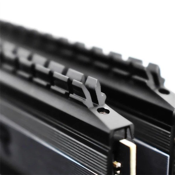 Patriot Viper Blackout DDR4 DIMM 16GB 3600MHz KIT 2*8GB CL18 18-22-22-42 1.35V