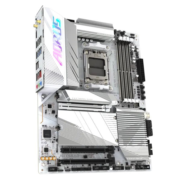 GIGABYTE X670E AORUS PRO X, AM5, X670, 4*DDR5, 4*SATA, 4*M.2, 7*USB 3.2, 4*USB 2.0, Type-C, 3*PCIx16, HDMI, ATX